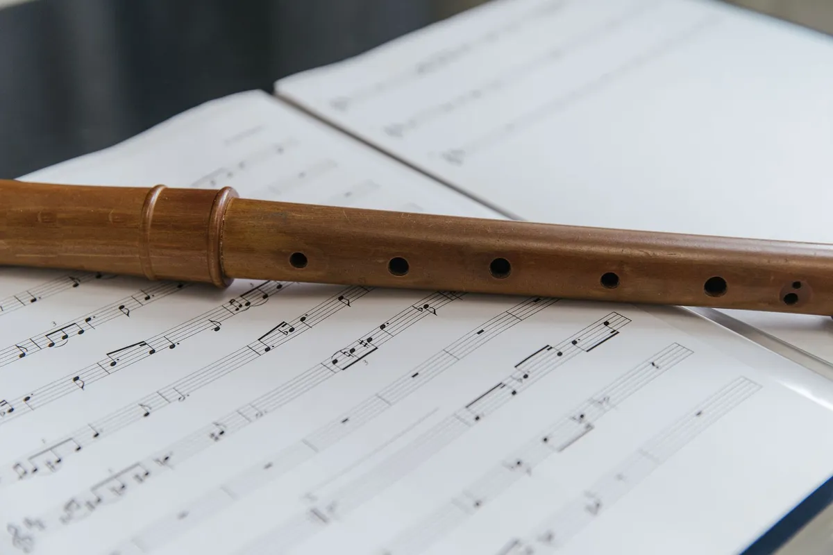 Choisir un practice chanter : standard, long, matériaux, anche